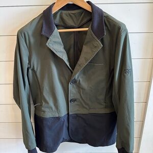 Lululemon Men's Black & Olive Green Blazer Jacket